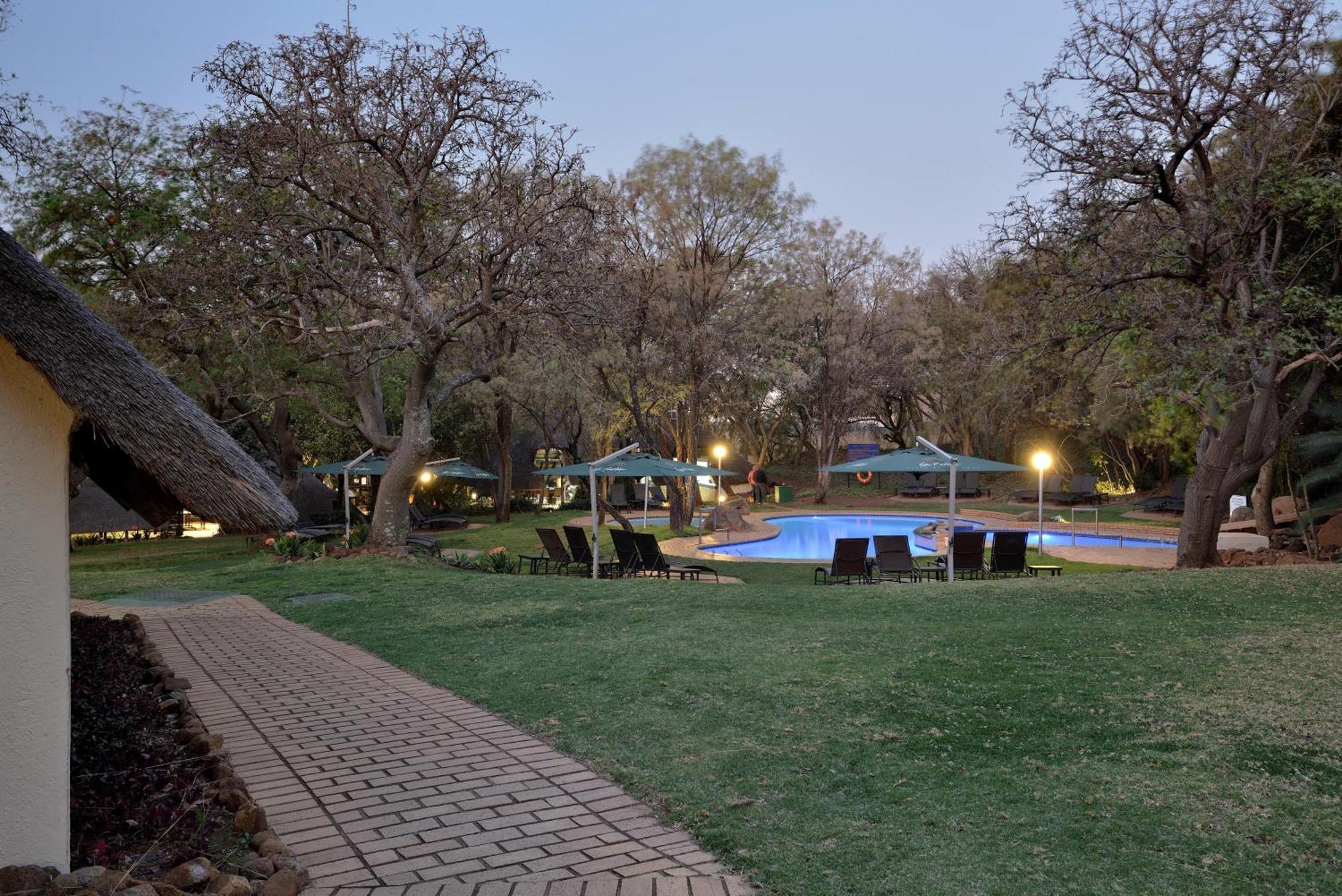 Kwa Maritane Lodge Ледіг Екстер'єр фото