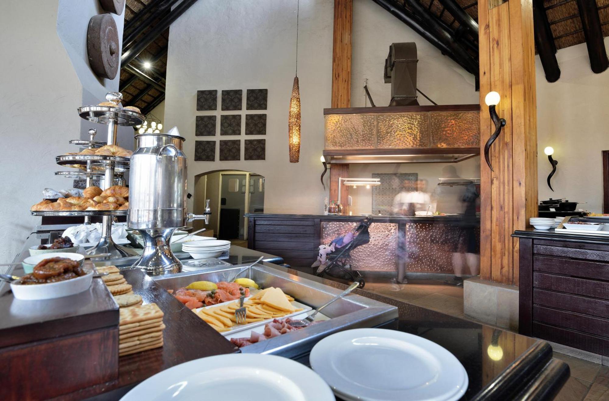 Kwa Maritane Lodge Ледіг Екстер'єр фото
